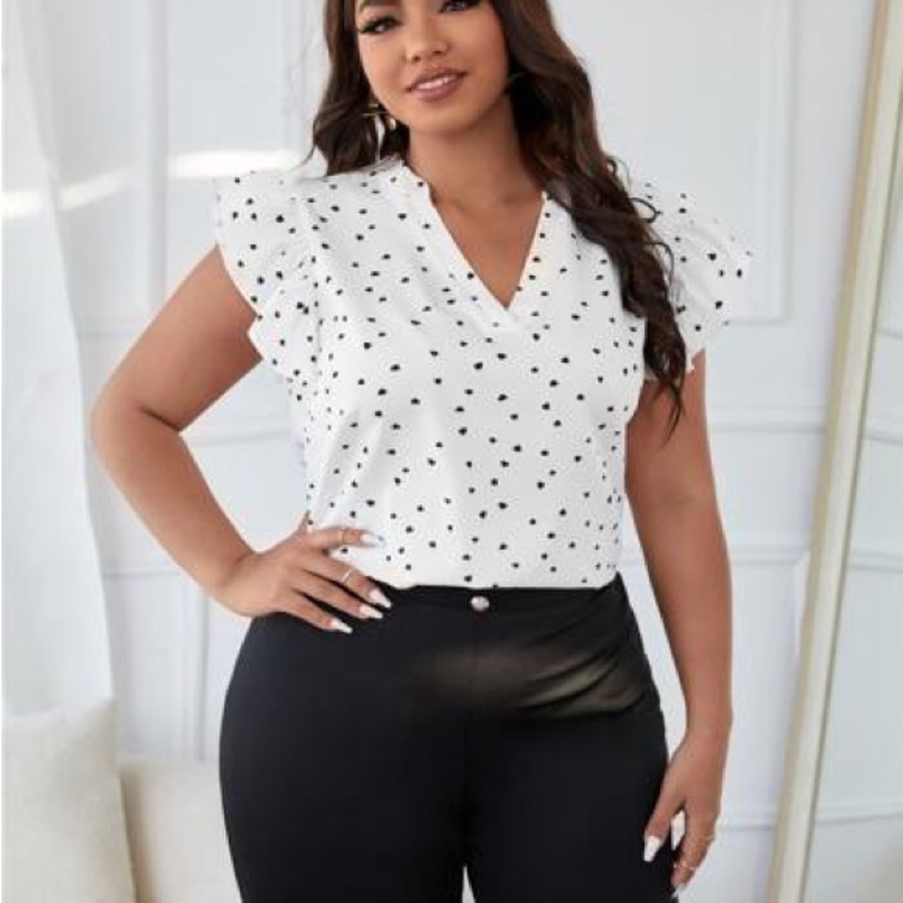 SHEIN Heart Print V-Neck Flutter Sleeve Blouse
